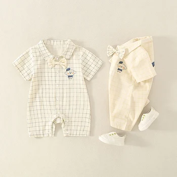Sommer Neugeborenen Baby Jungen Mädchen Plaid Print Jumpsuit Säugling Overalls Cartoon Strampler Kurzarm Neugeborenen Kleidung Verpackung