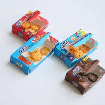 Neue Puppenhaus Miniatur-Cute-Cookies Keks Mit Box Simulation Mini Essen für Barbies OB11 Puppe Küche Zubehör Spielzeug