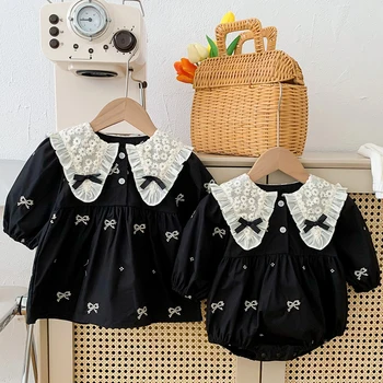 2023 Sister Kleidung Baby Mädchen Kleid Bodysuit Bow Herbst Schwester Kleid Puppe Kragen Spitze Bestickt Ein Stück Kleidung Oder Kleid